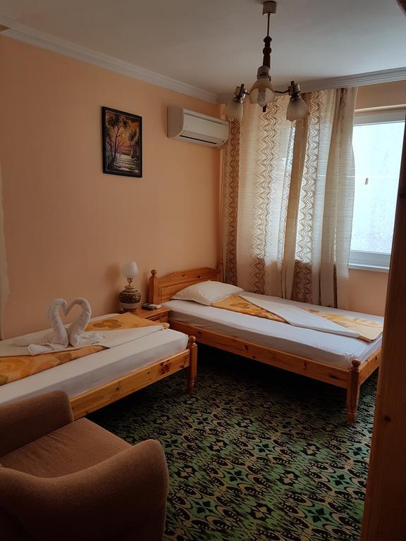 Guest Rooms Denitsa Obzor Zewnętrze zdjęcie