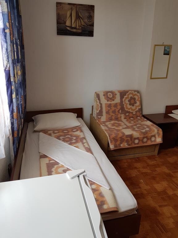 Guest Rooms Denitsa Obzor Zewnętrze zdjęcie